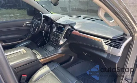 2019 GMC Yukon Denali z USA, uszkodzony, nr VIN 1GKS2CKJ1KR179100